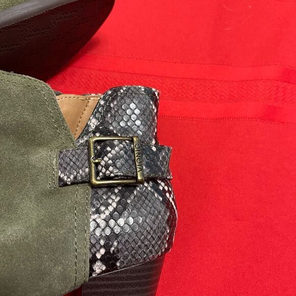Vionic Naomi Snake Print Olive Green Wedge Ankle Boots Size 7 - Picture 7 of 10